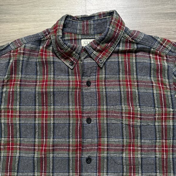 L.L. Bean Men's Scotch Plaid Flannel Shirt - Grey - Picture 7 of 10
